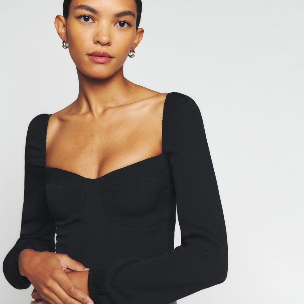 Reformation Black Long-sleeved Top